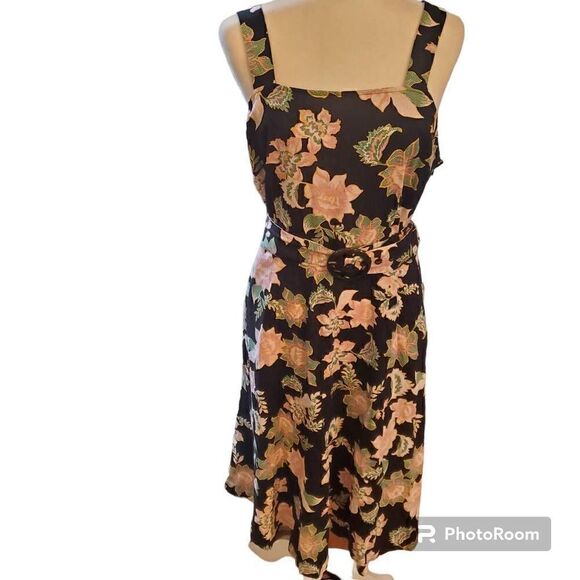 NWT Who What Wear. Black, Floral, Belted Dress Size Large - Picture 2 of 14